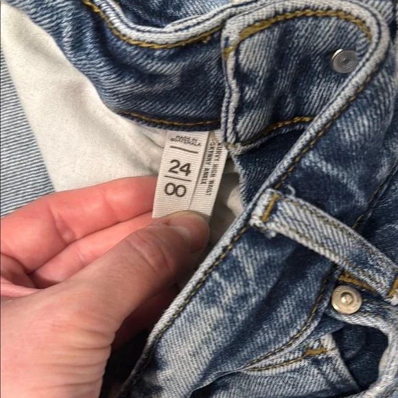 LOFT Curvy High Waist Skinny Ankle Jeans with Vintage Appeal - Picture 2 of 3